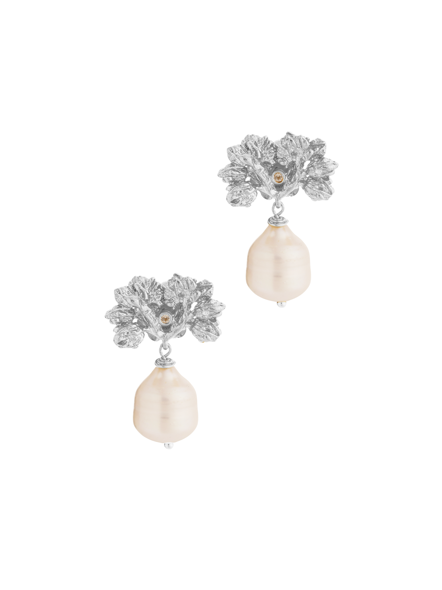The pearly forest earrings